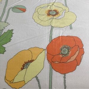 Vintage Wamsutta Ultracale Jay Yang Growing Poppies Queen fitted 50/50